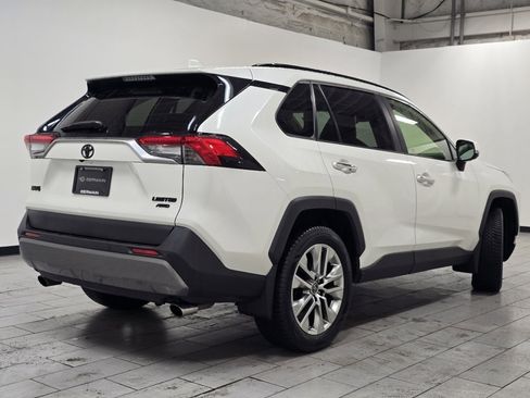 Certified 2019 Toyota RAV4 Limited w/ Advanced Technology Package image 17