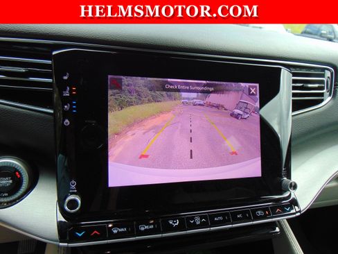 Certified 2025 Jeep Wagoneer 4WD image 30