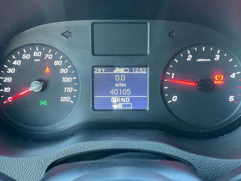 Used 2023 Mercedes-Benz Sprinter 2500 image 26