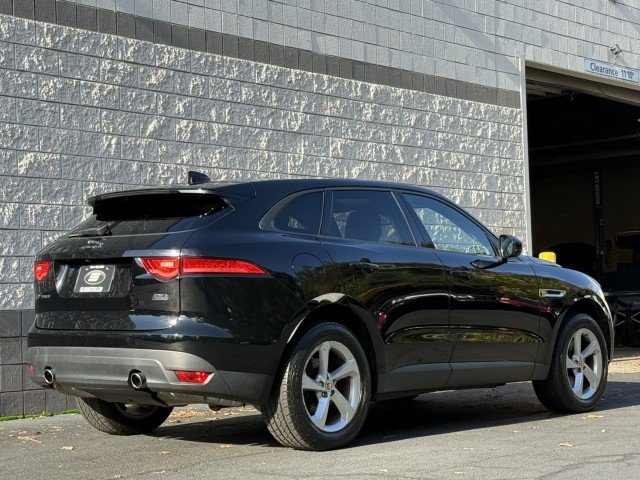 Used 2017 Jaguar F-PACE Premium AWD/4WD image 3