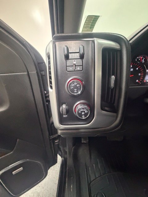 Used 2015 GMC Sierra 1500 SLT w/ Max Trailering Package AWD/4WD image 19