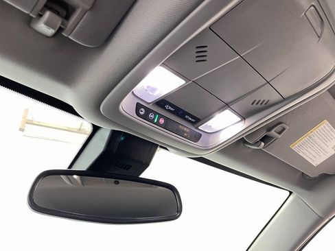 Certified 2022 GMC Terrain SLE w/ Driver Convenience Package image 29