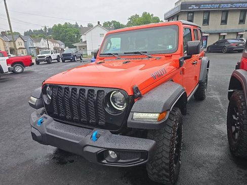 Used 2023 Jeep Wrangler Unlimited AWD/4WD image 1