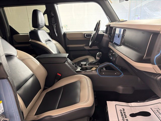 Used 2023 Ford Bronco Wildtrak AWD/4WD image 27