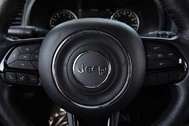 Used 2022 Jeep Renegade Altitude w/ Convenience Group AWD/4WD image 18