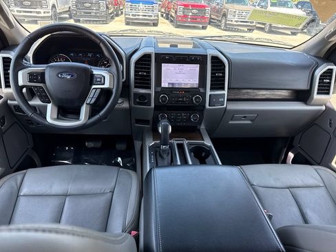 Used 2020 Ford F150 Lariat RWD image 5