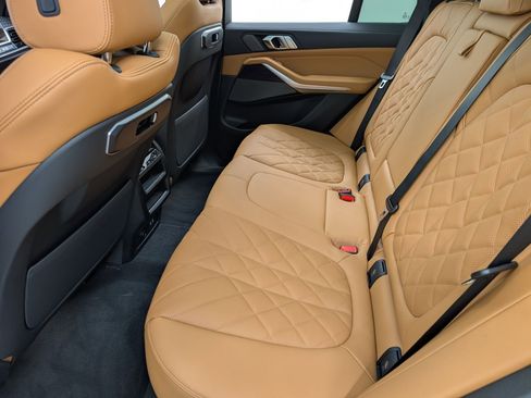 New 2026 BMW X5 xDrive40i w/ M Sport Package image 15