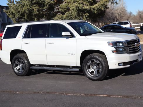 Used 2016 Chevrolet Tahoe LT image 2