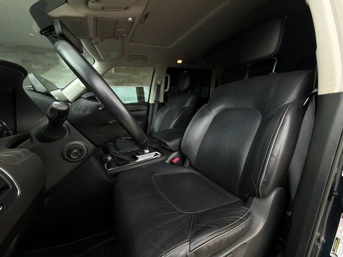 Used 2022 INFINITI QX80 Luxe RWD image 4