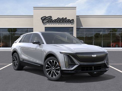New 2025 Cadillac Lyriq Sport image 7