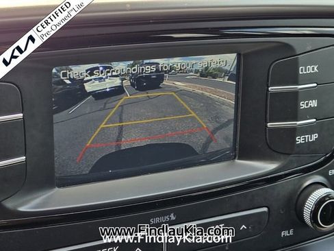 Certified 2017 Kia Sorento FWD image 25