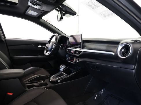 Used 2022 Kia Forte GT-Line w/ GT-Line Premium Package FWD image 20