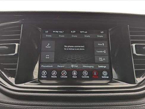 Used 2024 Dodge Durango SXT image 28