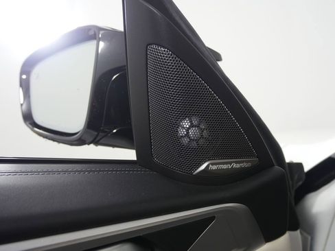 Used 2023 BMW M4 xDrive Competition image 14