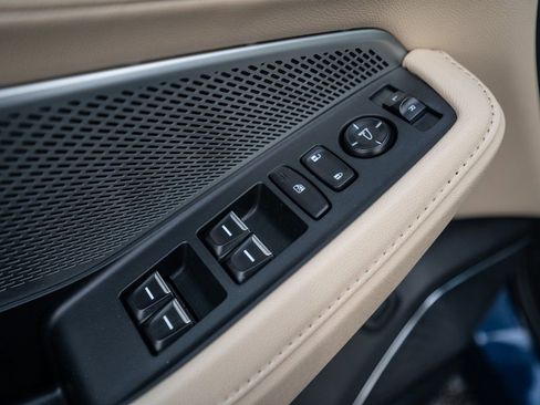 Certified 2025 Acura MDX SH-AWD image 26