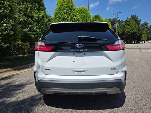 Used 2023 Ford Edge SEL AWD/4WD image 4