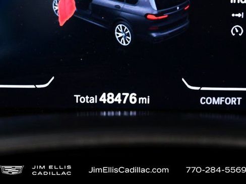 Used 2022 BMW X7 M50i image 13