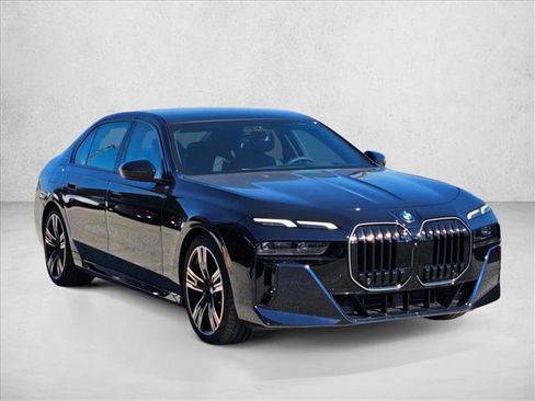 New 2025 BMW 760i xDrive 760i xDrive image 3