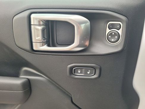 New 2026 Jeep Gladiator Sport image 21