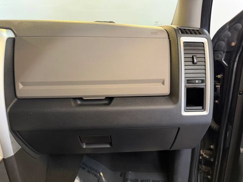Used 2010 Dodge Ram 2500 Truck SLT w/ Technology Group AWD/4WD image 27