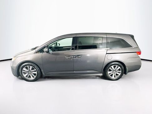 Used 2015 Honda Odyssey Touring image 4