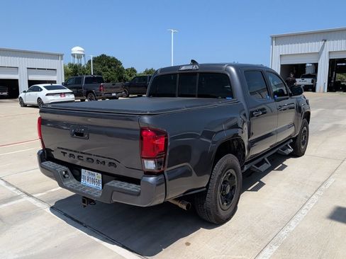 Used 2018 Toyota Tacoma SR w/ SR Convenience Package RWD image 7