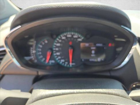 Used 2020 Chevrolet Trax LT w/ Redline Edition FWD image 11