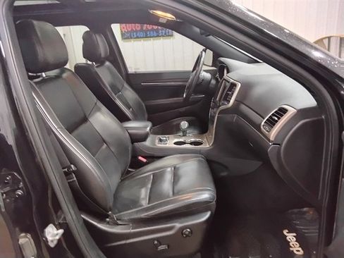 Used 2015 Jeep Grand Cherokee Limited w/ Luxury Group II AWD/4WD image 14