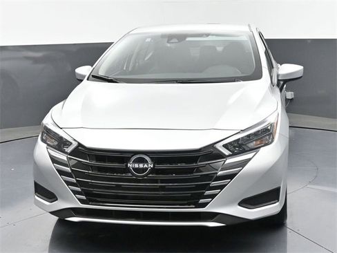 New 2025 Nissan Versa SV w/ Trunk Package image 39