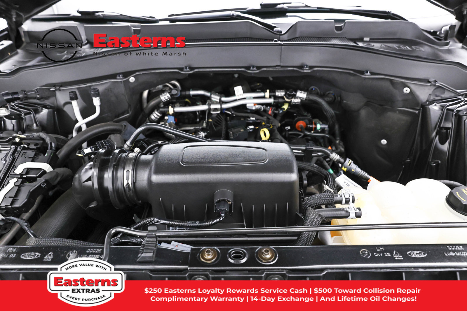 Used 2023 Ford Explorer XLT w/ Equipment Group 202A RWD image 7