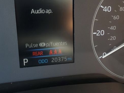 Used 2024 Toyota Corolla LE image 24