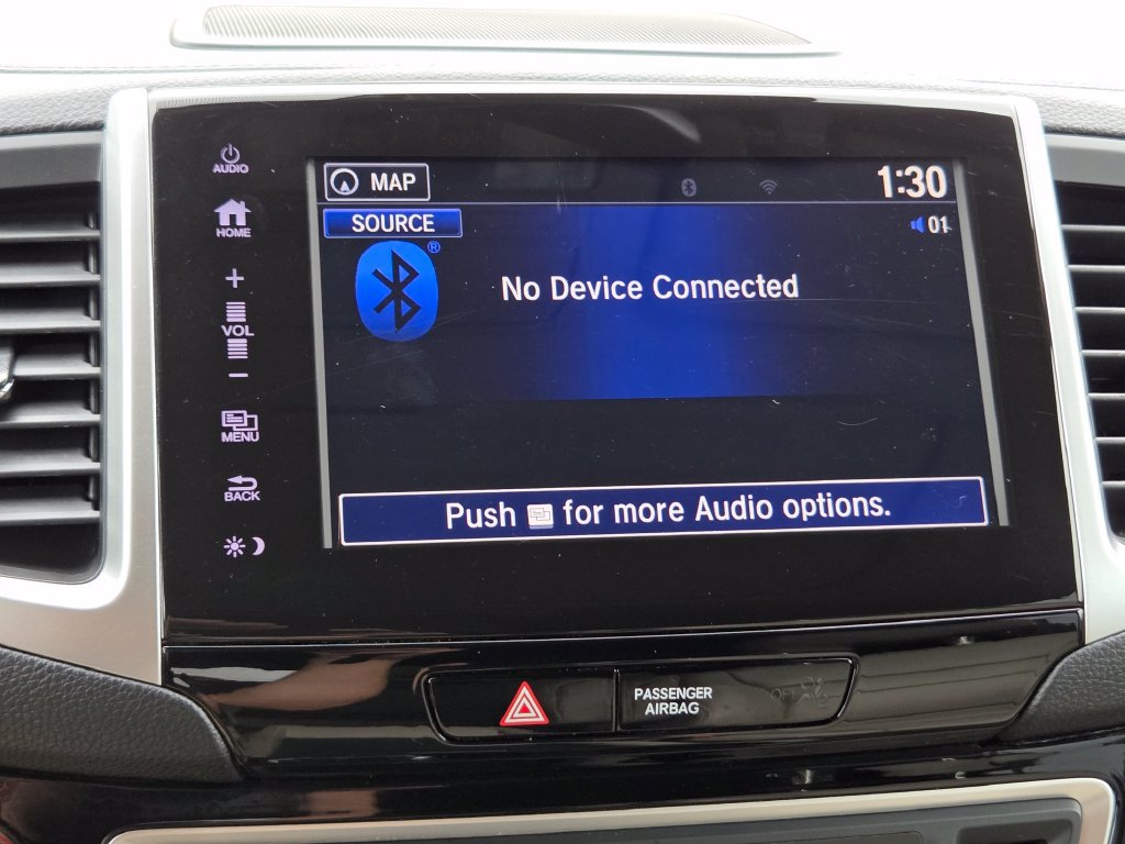 Certified 2018 Honda Pilot Touring image 8