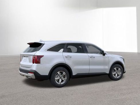 New 2025 Kia Sorento LX image 6