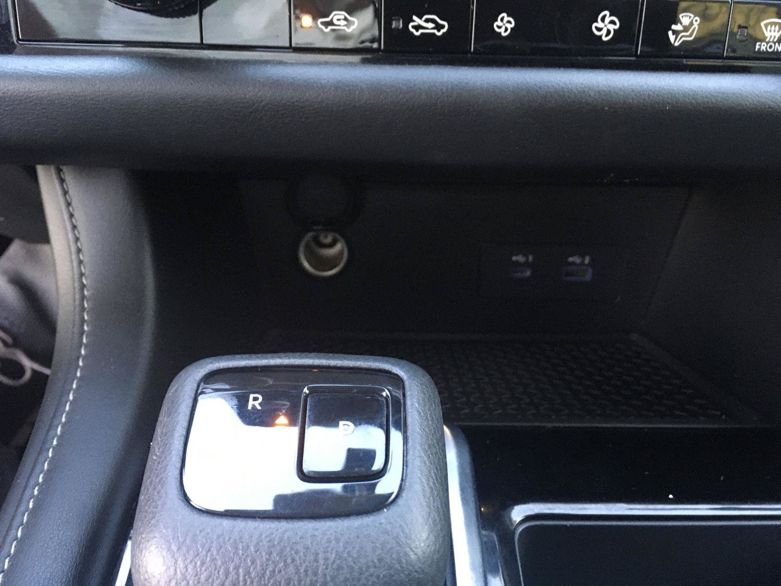 Used 2023 Nissan Pathfinder SV AWD/4WD image 25