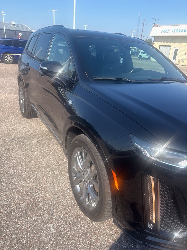 Used 2020 Cadillac XT6 Sport AWD/4WD image 8