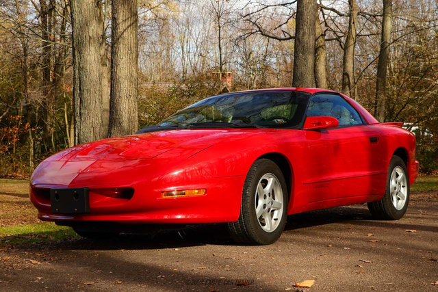 Used 1997 Pontiac Firebird Coupe w/ Opt Pkg RWD image 14