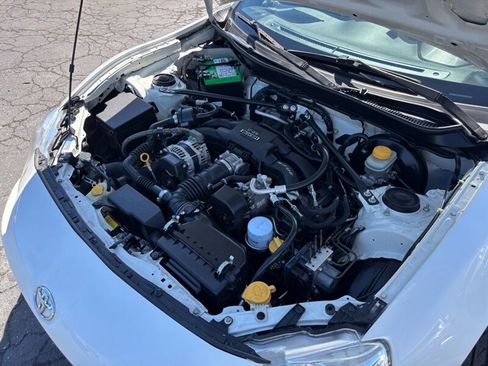 Used 2015 Scion FR-S RWD image 23