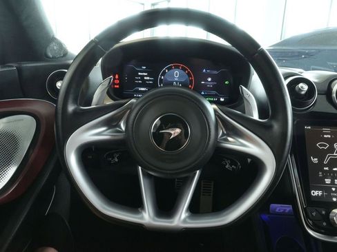 Used 2022 McLaren GT RWD image 39
