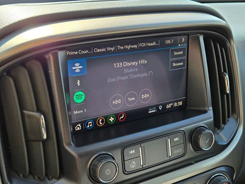 Used 2021 Chevrolet Colorado Z71 w/ Safety Package RWD image 23