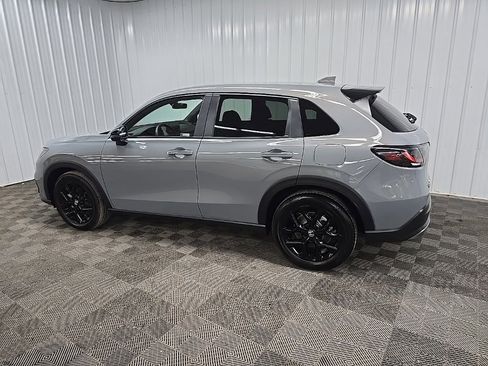 Used 2024 Honda HR-V Sport image 4