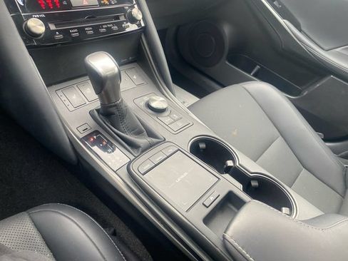 Used 2024 Lexus IS 350 AWD image 15