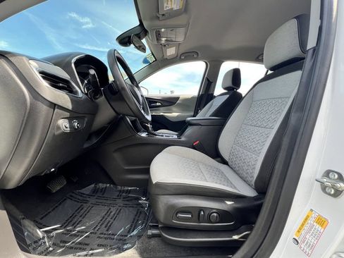 Used 2024 Chevrolet Equinox LT AWD/4WD image 26