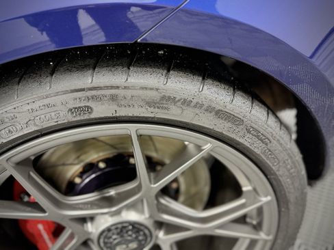 Used 2024 Porsche 718 Cayman GT4 RS image 19