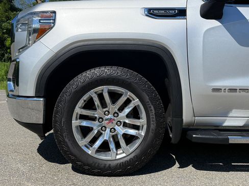 Used 2019 GMC Sierra 1500 SLT w/ SLT Premium Plus Package AWD/4WD image 7