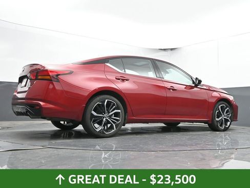 Used 2024 Nissan Altima 2.5 SR w/ SR Premium Package image 55