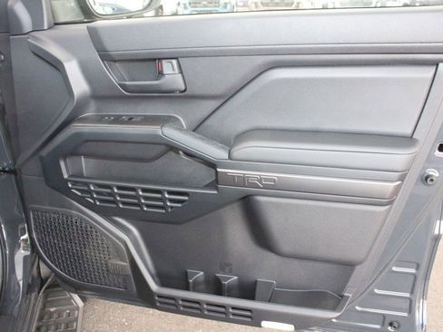 New 2026 Toyota 4Runner 4WD image 47