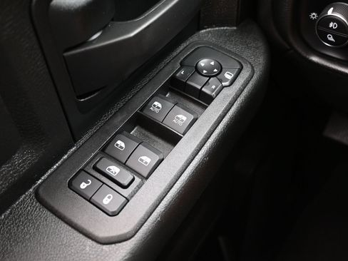 Used 2026 RAM 3500 Tradesman AWD/4WD image 25