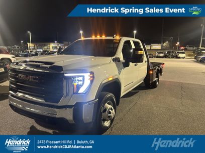 Used 2024 GMC Sierra 3500 Pro w/ Convenience Package