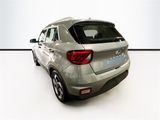 Used 2022 Hyundai Venue SEL w/ Cargo Package image 5