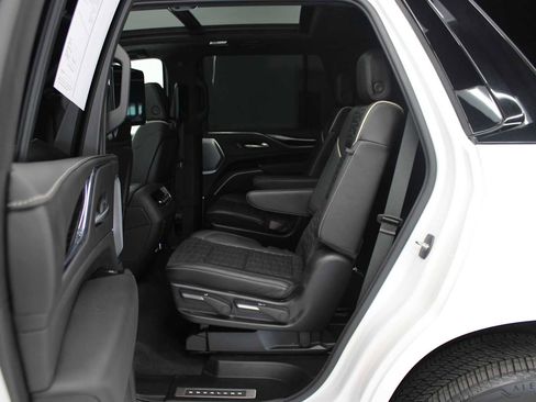 Used 2023 Cadillac Escalade V w/ LPO, ONYX Package image 53